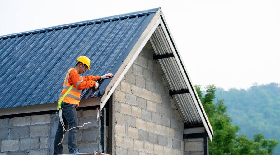 Professional Flat Roofing Installation in Planada, CA